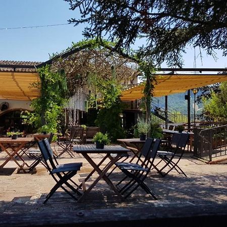 Hostal La Guineu Viladrau Ngoại thất bức ảnh