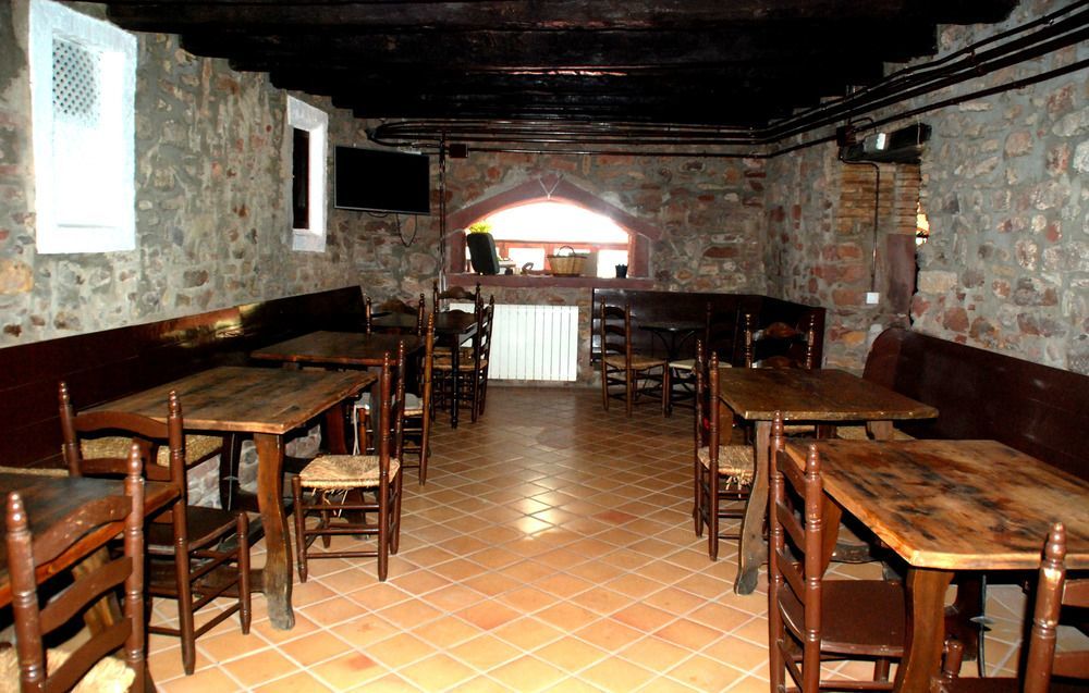 Hostal La Guineu Viladrau Ngoại thất bức ảnh
